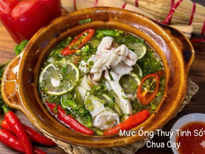 Mực Ống Thủy Tinh Sốt Chua Cay