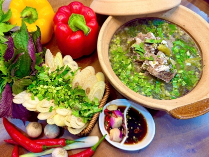 Sườn bò nấu lóong